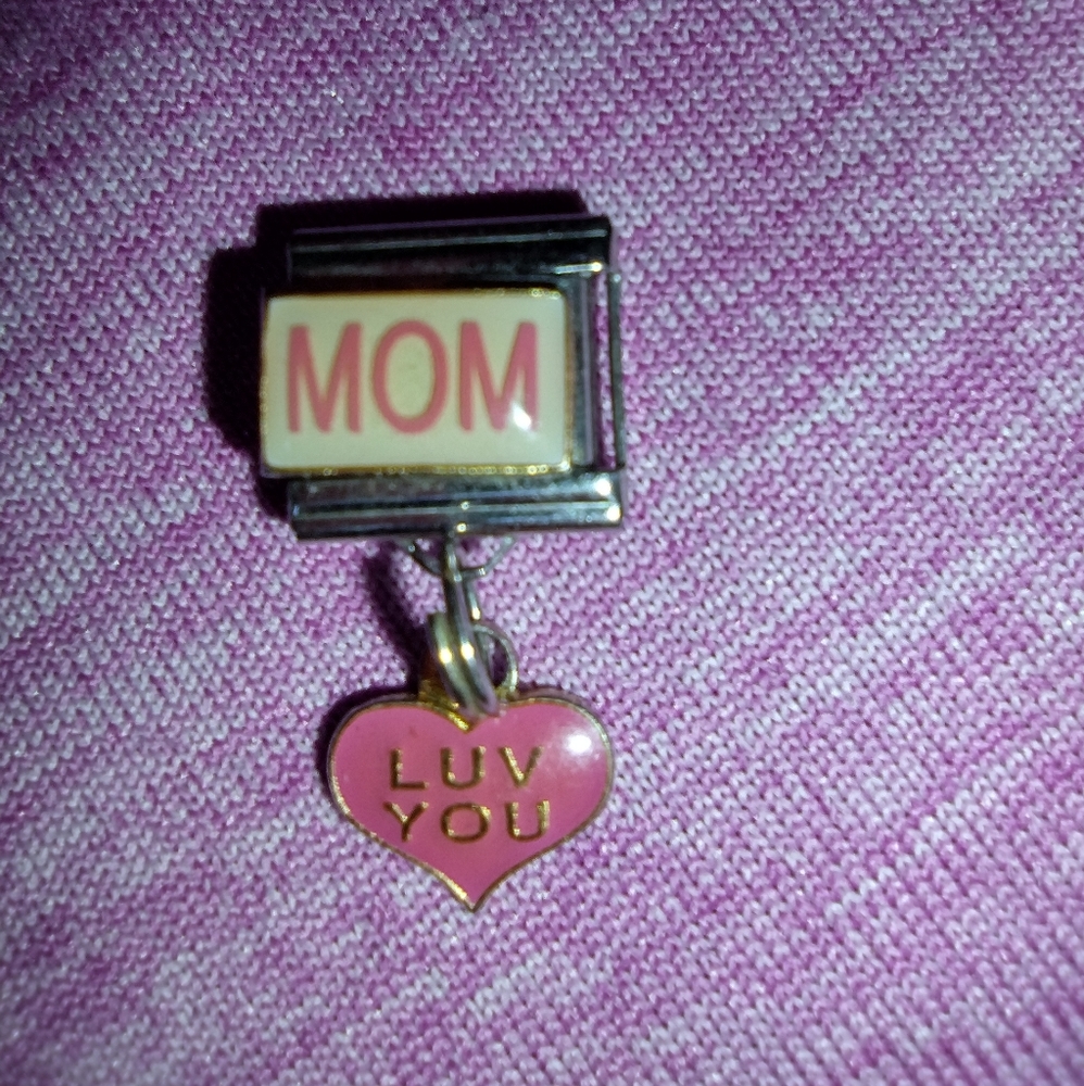 "MOM w/luv you" dangle Italian Charm Link - Picture 2 of 8